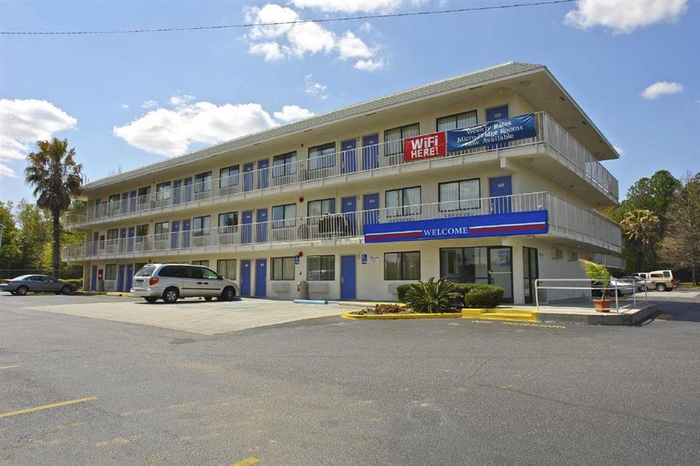 Rodeway Inn Тилманс-Корнер Удобства фото